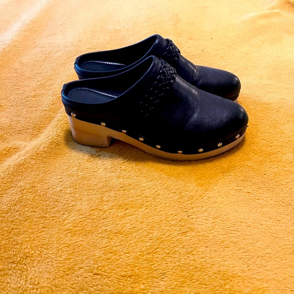Women's Black Clogs